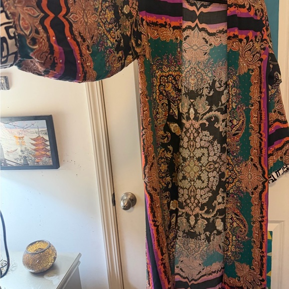 Beautiful COMPLETELY Rhinestoned Statement Duster/Kimono-M - Picture 12 of 12